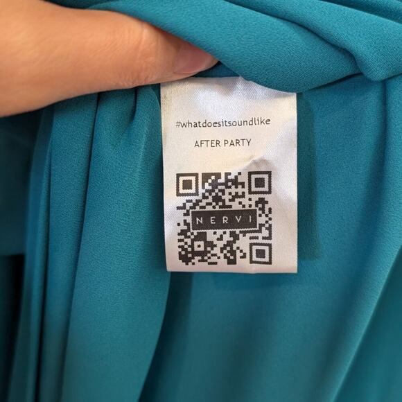 NWT Nervi Pami Teal Mini Dress with Sequin & Ostrich Feather Cuffs - Picture 6 of 10